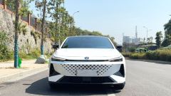 Changan UNI-V 1.5T Premium - ფოტო 2
