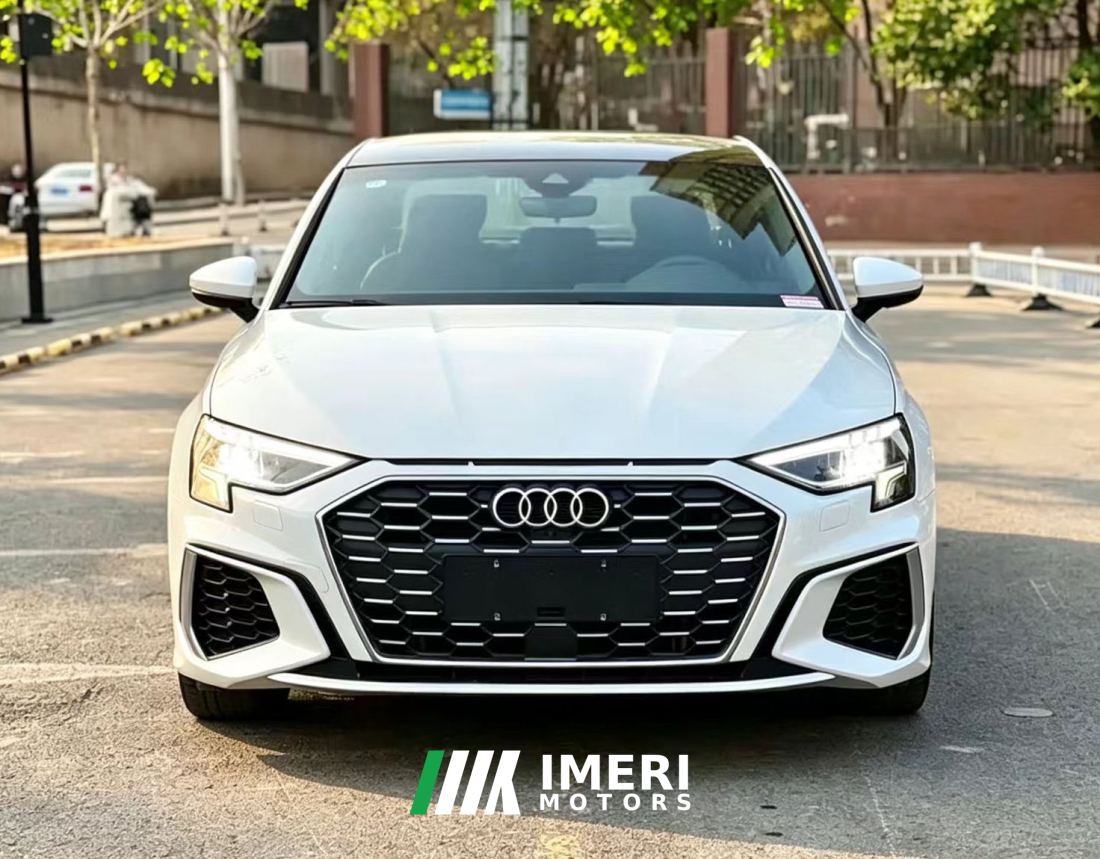 Audi A3 Sportback 35 TFSI Version - ავტომობილი ჩინეთიდან