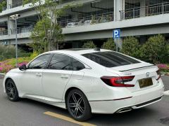 Honda Accord 260TURBO Premium Edition - photo 11