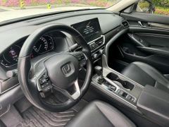 Honda Accord 260TURBO Premium Edition - photo 6