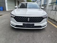 Bestune B70 70Anniversary Edition 1.5T Version - ფოტო 2