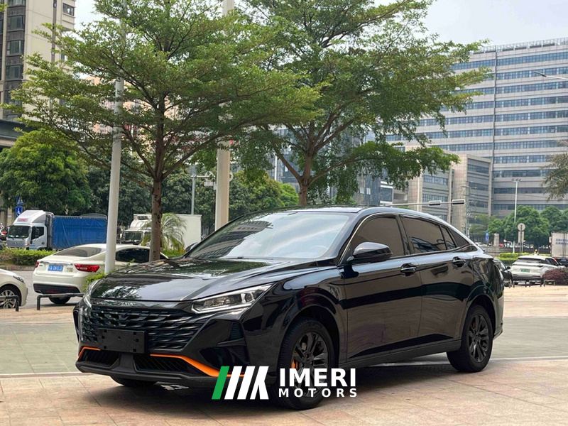 Dongfeng Fengshen Yixuan 1.5L Edition - автомобиль из Китая