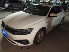 Volkswagen Lamando 230TSI DCT Stylish Edition - фото 1