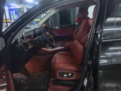 BMW X5 Facelift xDrive30Li Luxury Edition M Sport Dark Night Package - photo 14