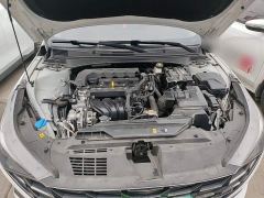 Hyundai Elantra 1.5L CVT Luxury - ფოტო 19