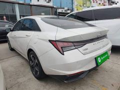 Hyundai Elantra 1.5L CVT Luxury - ფოტო 4