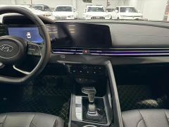 Hyundai Elantra 1.5L CVT 20th Anniversary Edition - фото 6