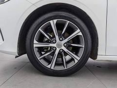 Geely Emgrand 4th Generation 1.5L CVT Luxury - ფოტო 13