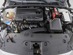 Geely Emgrand 4th Generation 1.5L CVT Luxury - ფოტო 3