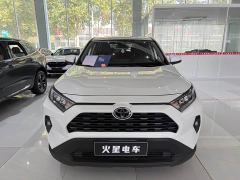 Toyota RAV4 2.0L CVT FWD Urban Edition - фото 1