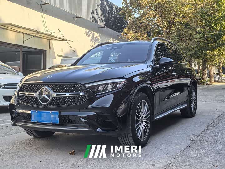 Mercedes-Benz GLC 300 L 4MATIC Dynamic 5-Seater