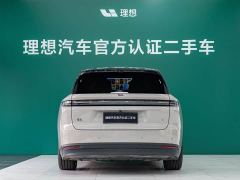 Li Auto i8 Standard Edition - фото 12