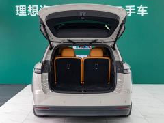 Li Auto i8 Standard Edition - фото 15