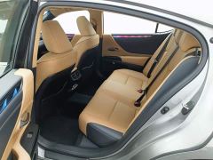 Lexus ES 200 Premium Edition - фото 15