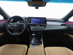 Lexus ES 200 Premium Edition - фото 5