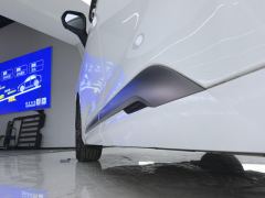 Denza D9 DM-i 970 4WD Flagship Edition - ფოტო 11
