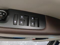 Buick GL8 Land Business Class 652T Luxury - photo 13