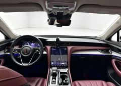 FAW Hongqi H5 Red Flag H5 2.0T Automatic Smart Connected Flagship Comfort Edition - photo 5