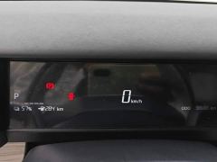 Chery iCAR 03 501km Two-Wheel Drive Long Range Yue Chao Edition - фото 14