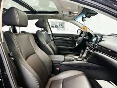 Honda Accord 260TURBO Premium Edition - photo 7