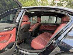 BMW 5 Series Facelift 530Li Premier M Sport Package - ფოტო 6