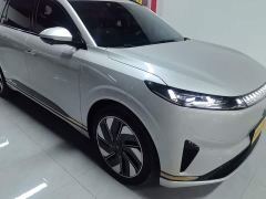 Dongfeng eπ008 210Ultra Extended Range 5-Seater - ფოტო 3