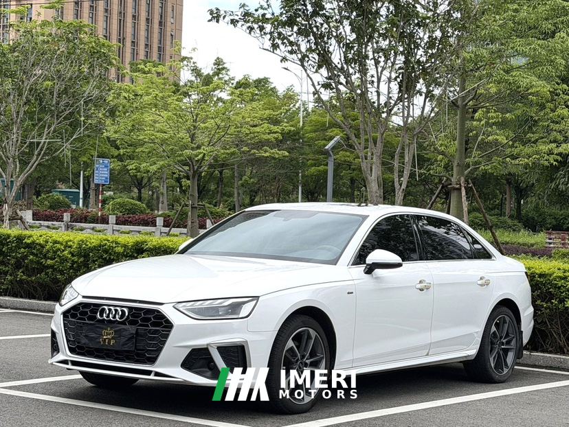Audi A4L 40 TFSI Luxury Dynamic - ავტომობილი ჩინეთიდან