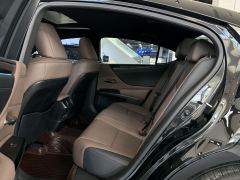 Lexus ES 260 Edition - фото 17