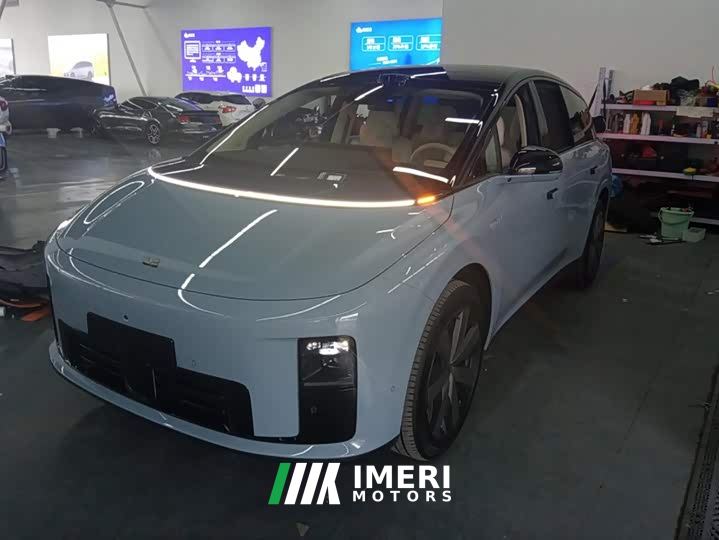 Li Auto i8 Standard Edition - автомобиль из Китая