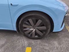 Li Auto i8 Standard Edition - фото 6