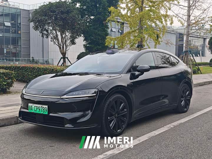 Luxeed Zhiji R7 Pure Electric Ultra (192-channel LiDAR)