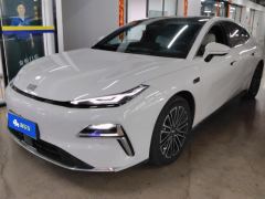 Geely Galaxy Star Shine 8 EM-i 1.5L 130km Prestige Edition - фото 1