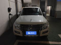 Mitsubishi Pajero (Imported) 3.0L Edition - ფოტო 3