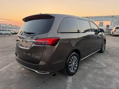 Buick GL8 Land Business Class Smart Edition - ფოტო 4