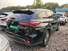 Toyota Highlander Hybrid 2.5L AWD Premium 7-Seater - photo 6
