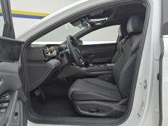 BYD Qin L DM-i Smart Driving Edition 1.5L 120km Elite Edition - фото 14