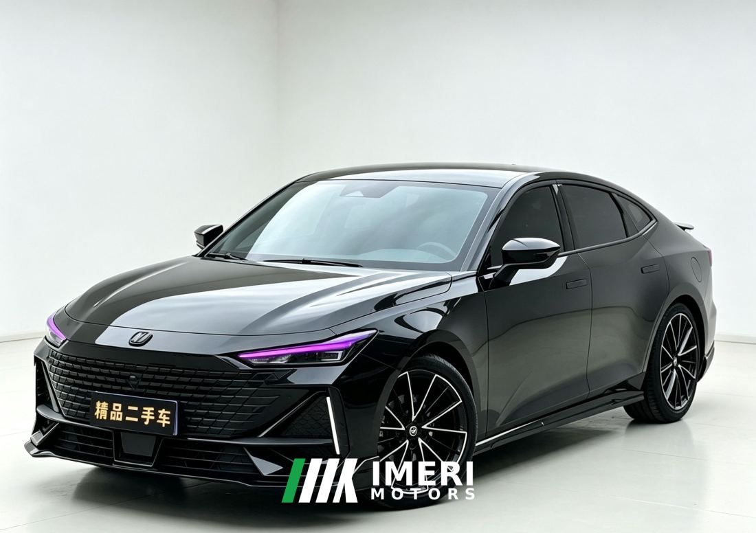 Changan UNI-V 1.5T Dual Clutch Sport Edition - автомобиль из Китая