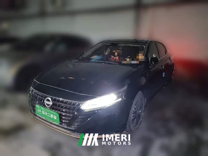 Nissan Teana 2.0L SV Black Gold Edition - автомобиль из Китая