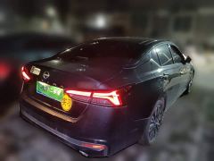 Nissan Teana 2.0L SV Black Gold Edition - фото 6