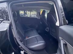 Tesla Model Y Rear-Wheel Drive - photo 11