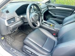 Honda Accord 260TURBO Luxury Edition - photo 4