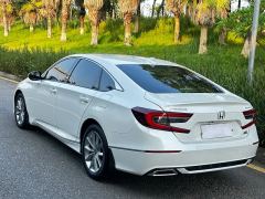 Honda Accord 260TURBO Luxury Edition - photo 9