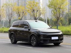 Li Auto L8 Ultra Smart Refresh Edition - ფოტო 3