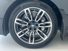 BMW 5 Series 530Li Luxury M Sport Package - фото 13