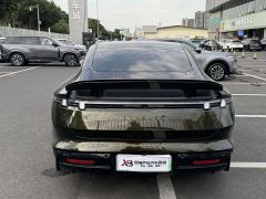 Lynk & Co 10 240 AWD Ultra Sport Edition - ფოტო 4