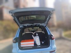 Li Auto ONE Extended Range 6-Seater - ფოტო 15