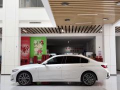 BMW 3 Series 325Li M Sport Package - ფოტო 8
