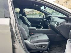 Lexus RX 350h FWD Pleasure Edition - photo 17