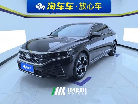 2025 Volkswagen Passat Outstanding Edition 380TSI Starry Sky Dragon Ascendant Version