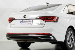 Volkswagen Jetta 200TSI Edition - ფოტო 7